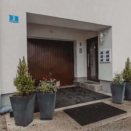 Rudis Appartements-1 By Interhome *