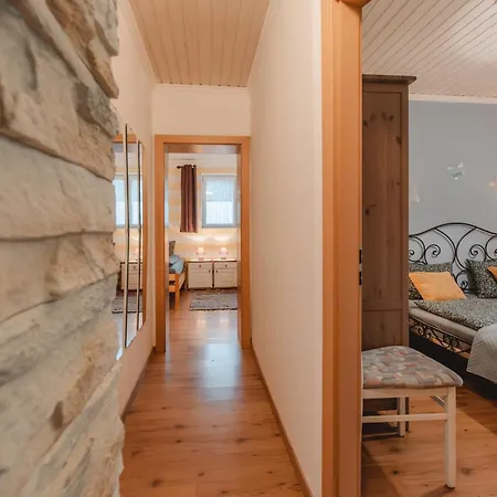 Rudis Appartements-1 By Interhome باد جاستاين