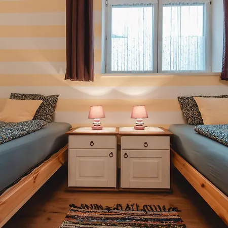 Rudis Appartements-1 By Interhome * باد جاستاين