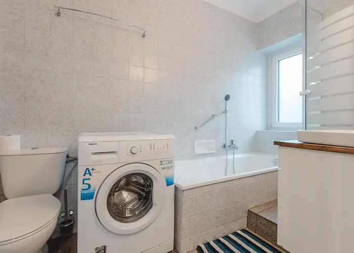 דירה Terrace Garden Retreat By Interhome באד גסטיין