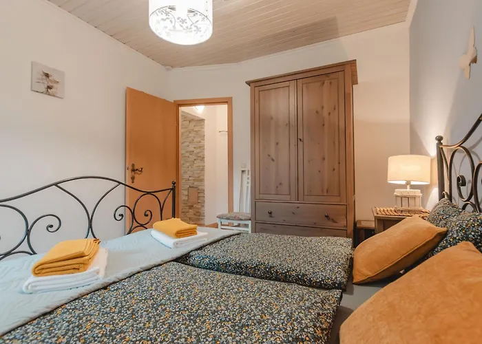 Terrace Garden Retreat By Interhome * באד גסטיין